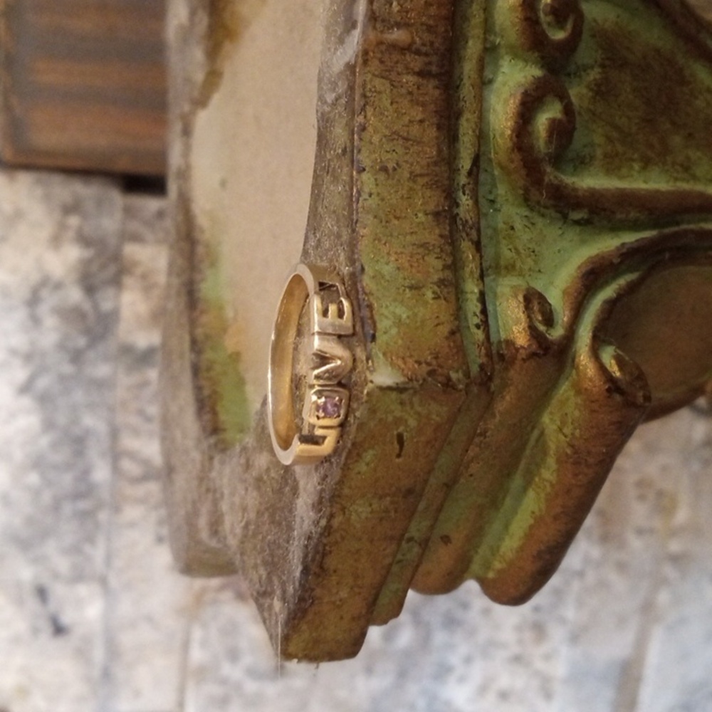 Vintage 10k gold size 6 ring